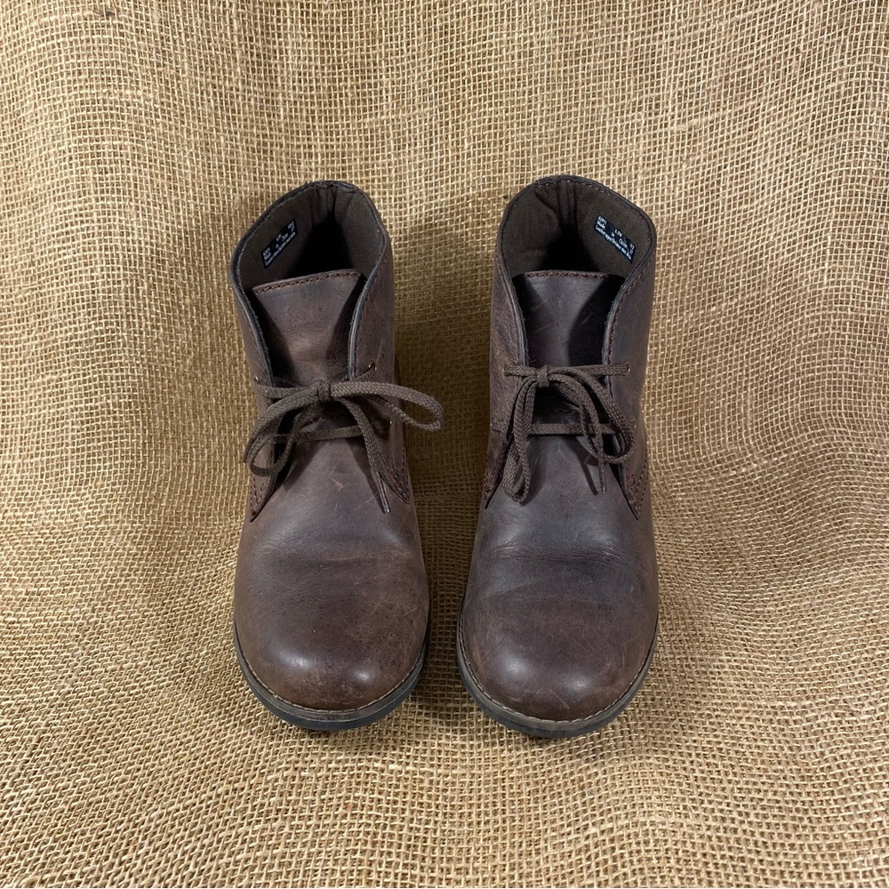 Clarks ankle boots lace up leather booties heels brown distressed women 8.5 B - Picture 6 of 14